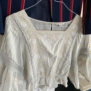 American Eagle BoHO blouse